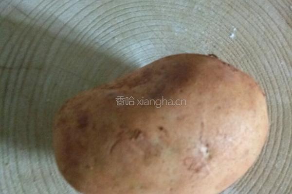 自制薯条的做法图解1
