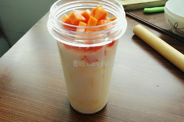 胡萝卜苹果汁的做法图解3