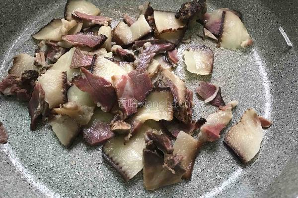 莴笋炒腊肉的做法图解7