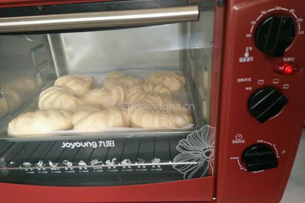 椰蓉面包的做法图解21