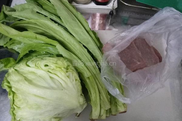 家常水煮肉片的做法图解1