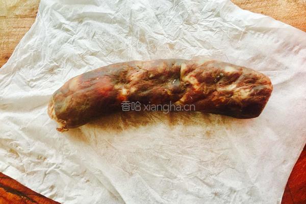 辣肠炒蚕豆的做法图解4