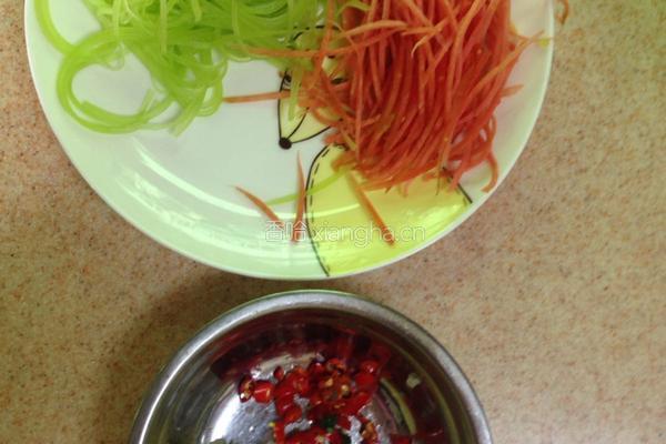 折耳根拌胡豆的做法图解5