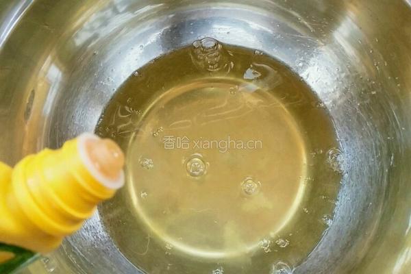 酸奶奶酪生日蛋糕的做法图解6