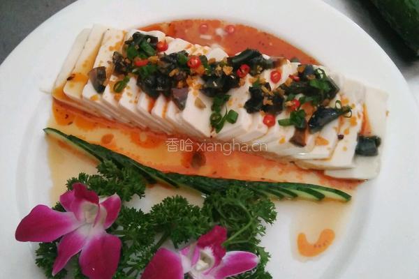 皮蛋豆腐的做法图解4