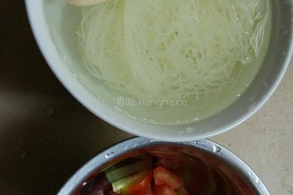 早餐米线的做法图解1