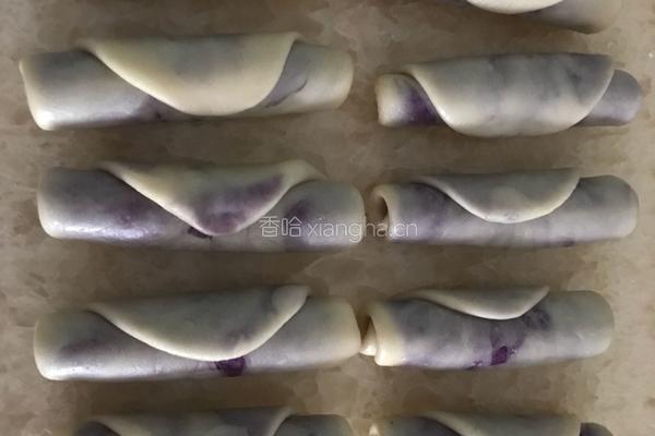 紫薯蛋黄酥的做法图解11