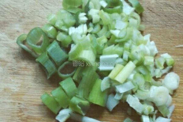 西芹炒鸡蛋的做法图解5