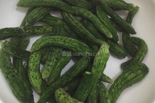 脆辣小黄瓜的做法图解7