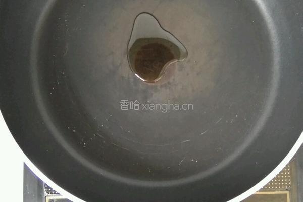 奶白鲫鱼汤的做法图解3