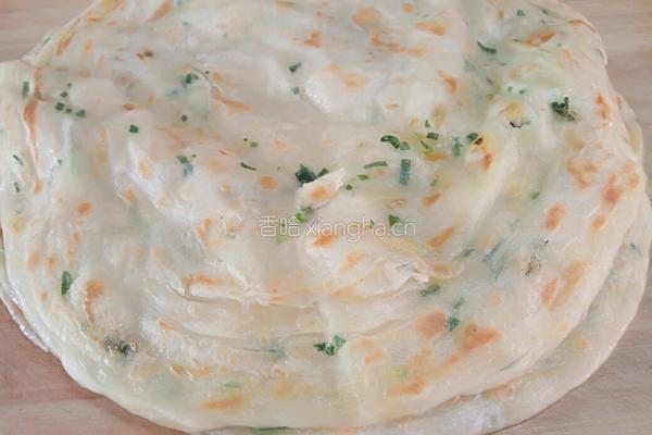 葱香油饼的做法图解10
