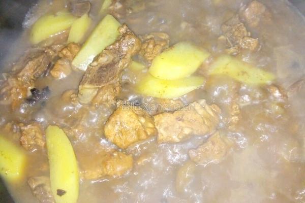 土豆炖排骨的做法图解8