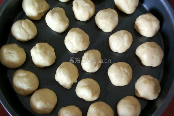 拉丝黄金小面包的做法图解3