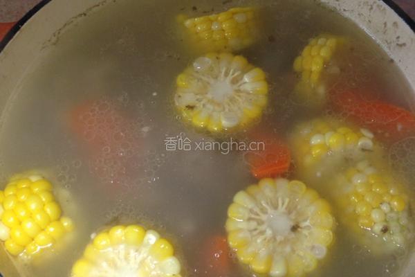 山药玉米猪骨汤的做法图解8