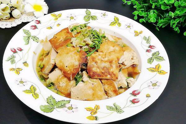 豆腐炖槐花的做法图解12
