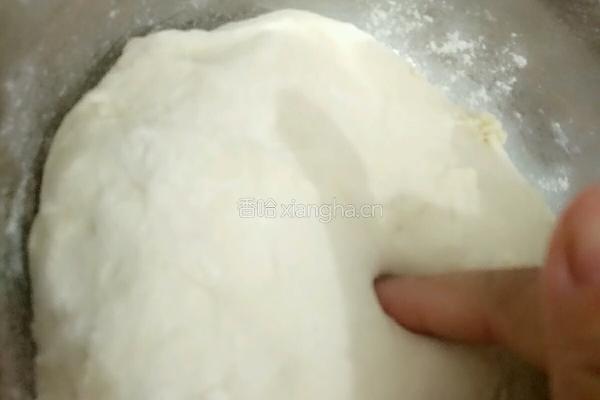 豆角肉末小包子的做法图解4