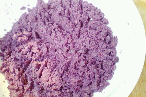 紫薯小麻球的做法图解3