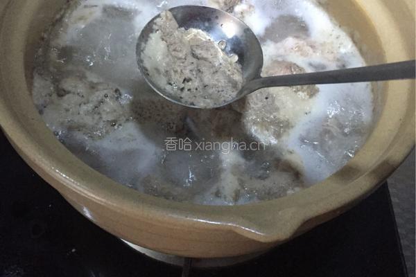筒骨羊肚菌汤的做法图解7
