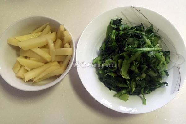 小白菜炖土豆的做法图解3