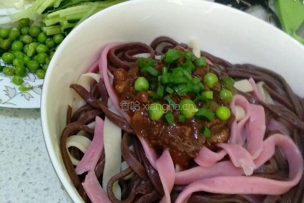 特色炸酱面