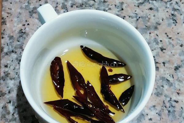 能登大雅之堂的川椒凤尾白菜的做法图解10