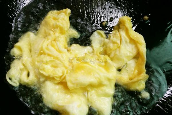 青菜洋葱炒鸡蛋的做法图解4