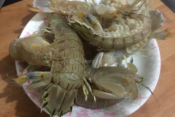 白灼虾菇的做法图解1