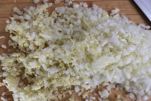 菠菜面皮水饺（白菜猪肉馅）的做法图解9