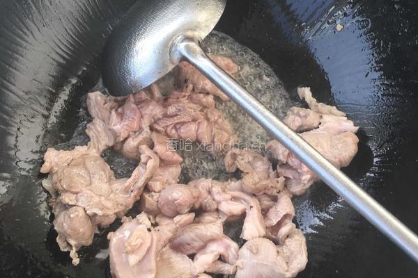 红酒烩羊肉的做法图解3