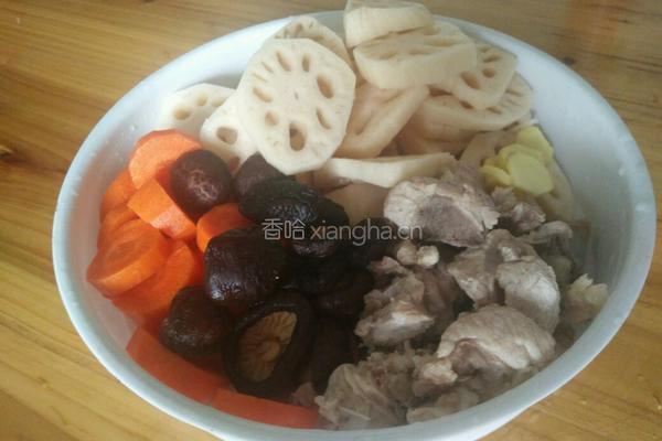 养生三鲜汤的做法图解2