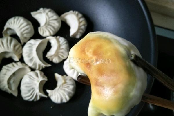 抱蛋煎饺的做法图解6