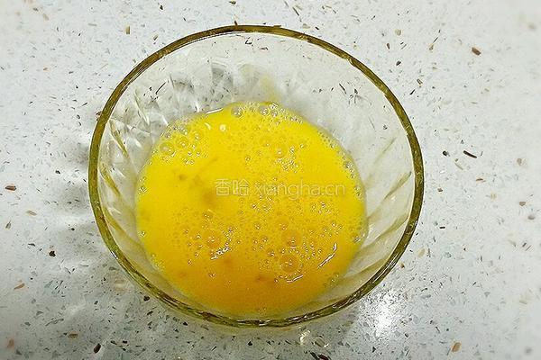 西红柿鸡蛋榨菜汤的做法图解3