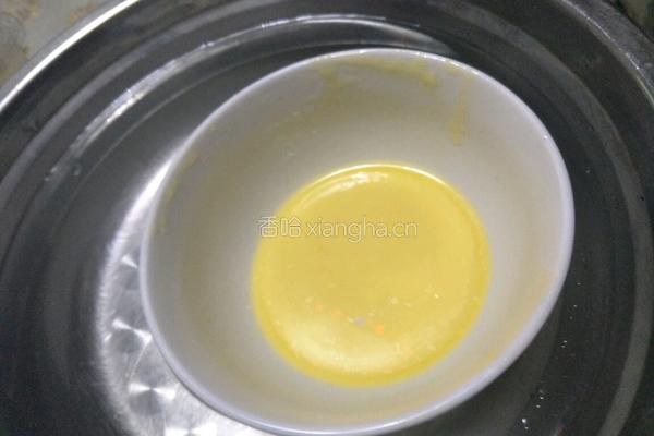 牛奶小方块饼干的做法图解2