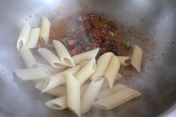 牛肉通心粉的做法图解6