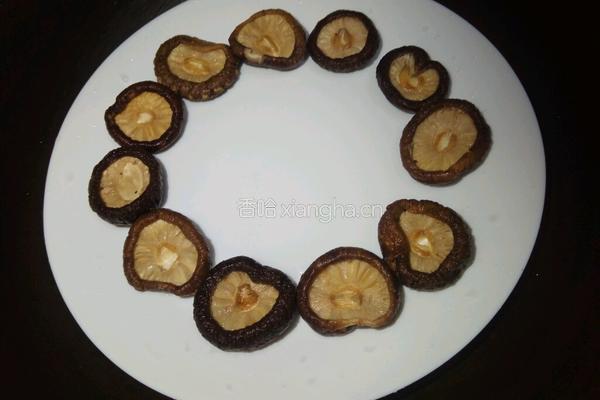 鲜虾烩蘑菇的做法图解6