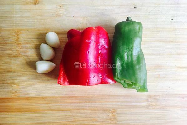 香菇焖土豆的做法图解2