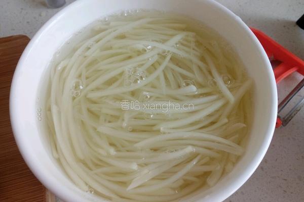 酸辣三丝的做法图解2
