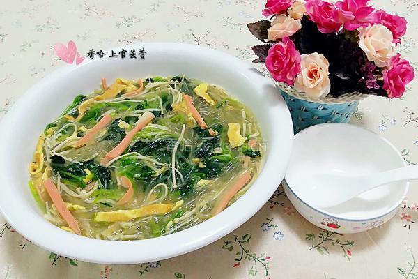 五彩菠菜烩的做法图解11