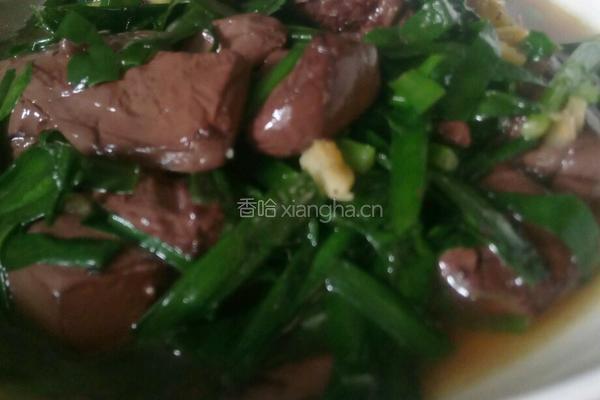 猪血炒韭菜的做法图解9