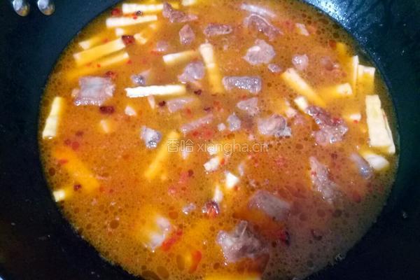 排骨烧水笋的做法图解9