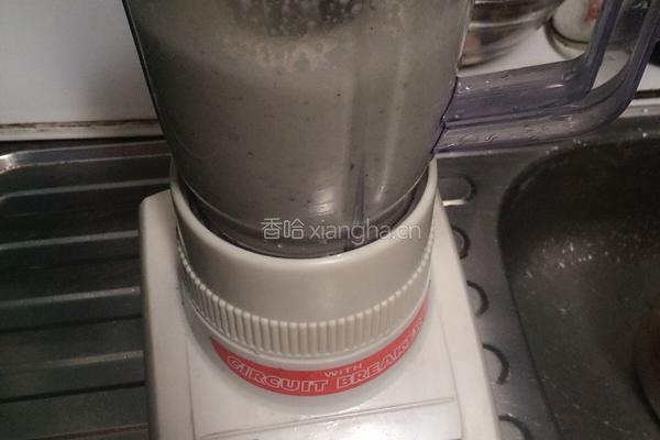 花生黑豆豆浆的做法图解4