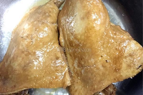 秘制香酥鸭的做法图解1