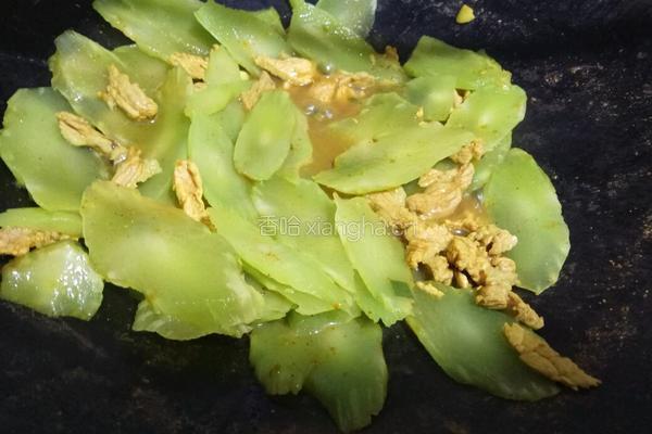 咖喱莴笋炒肉片的做法图解6