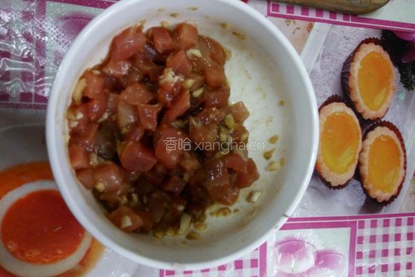 椒盐玉米里脊肉丁的做法图解3