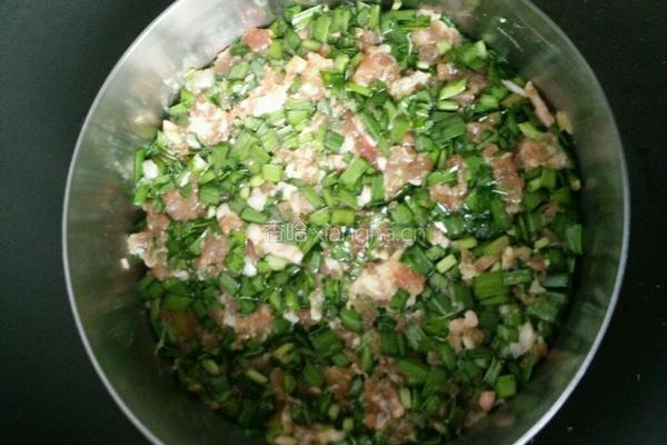 韭菜饼的做法图解4