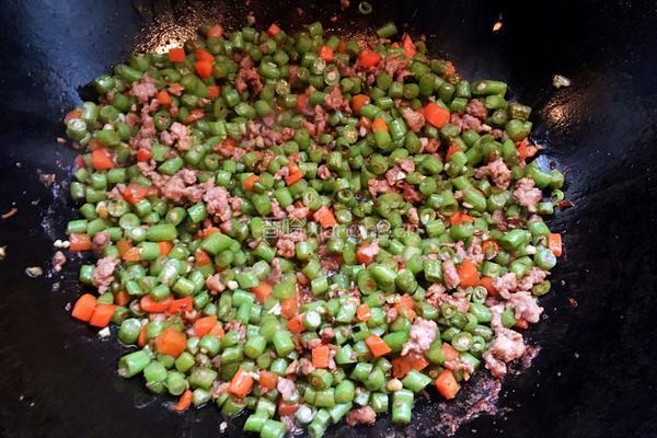 榄菜肉末炒豆角的做法图解9