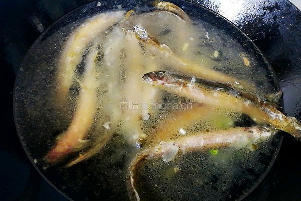 泥鳅豆腐汤的做法图解4