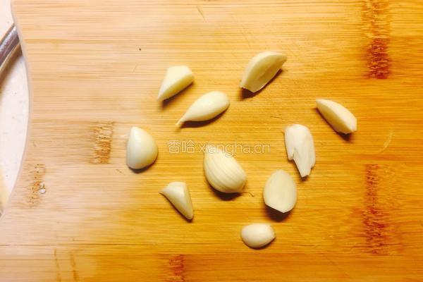 上汤鸡丝奶白菜的做法图解3