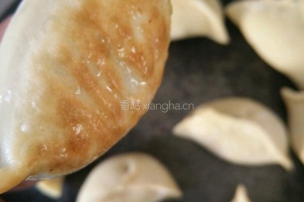 煎饺抱蛋的做法图解4