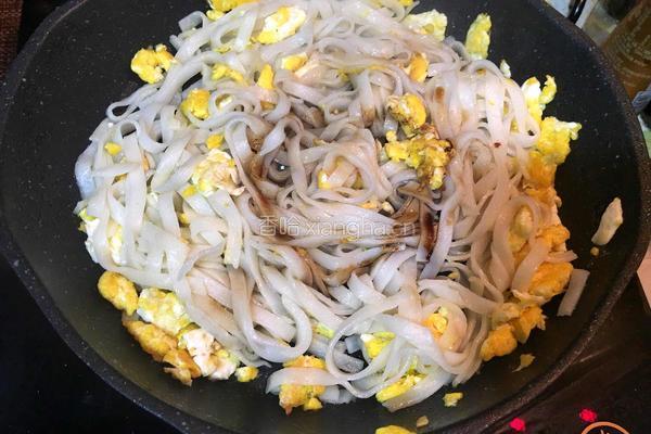 鸡蛋炒米粉的做法图解6